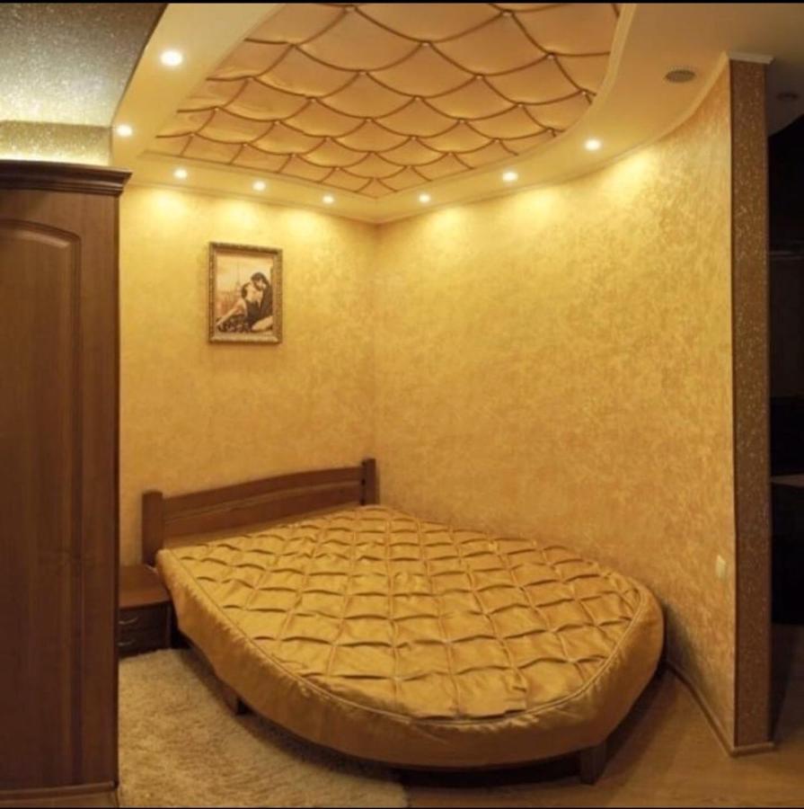 Lux Apartment City Center 尼古拉耶夫 外观 照片