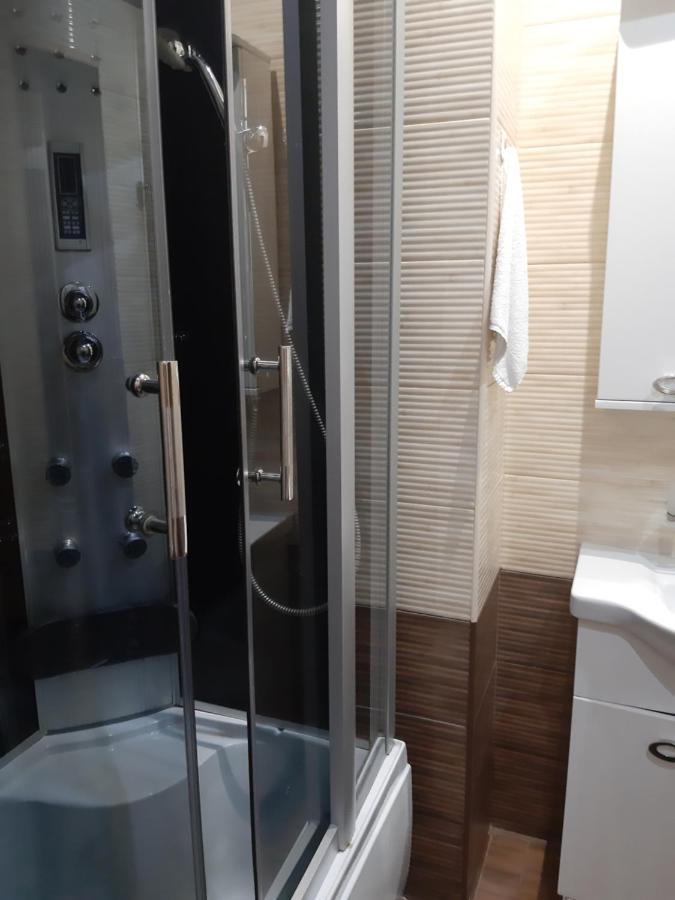 Lux Apartment City Center 尼古拉耶夫 外观 照片