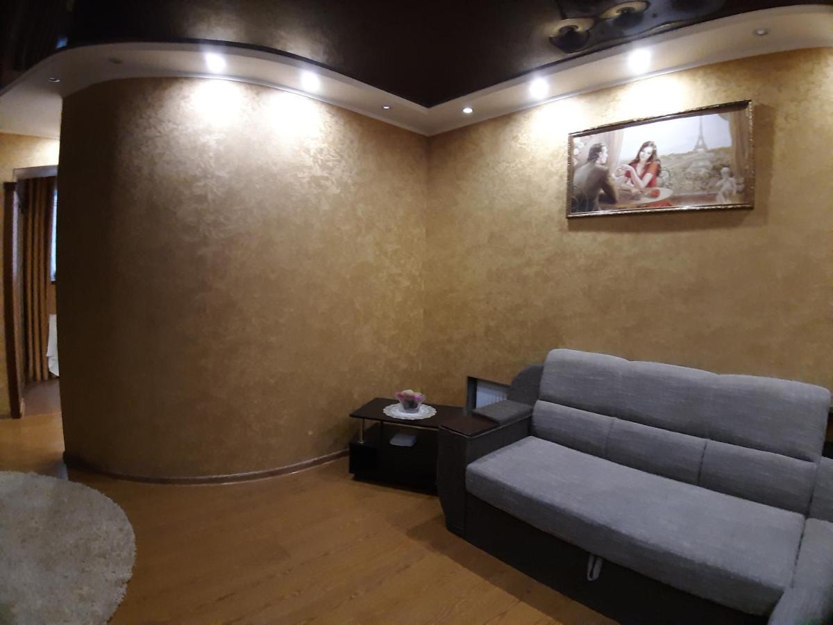Lux Apartment City Center 尼古拉耶夫 外观 照片